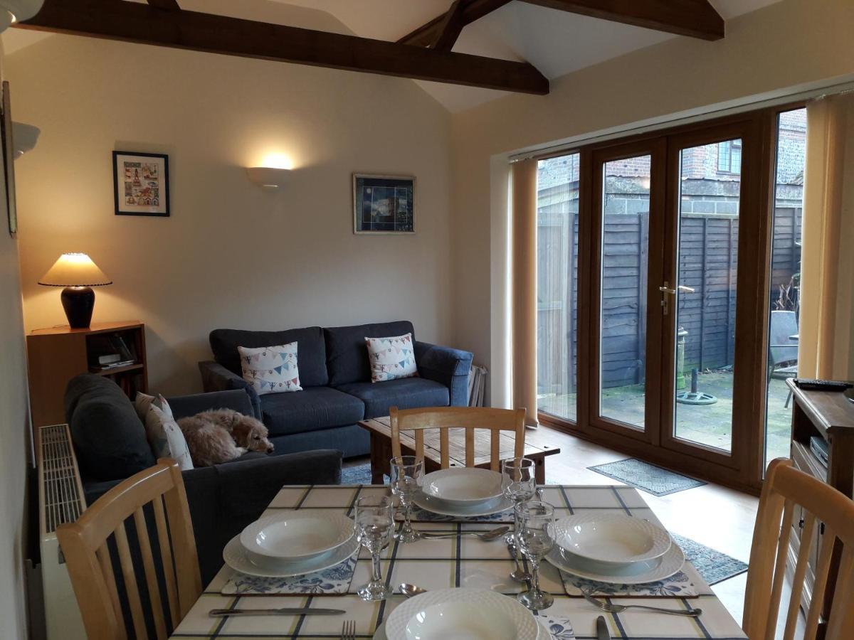 Tanglewood Cottage Thorpe Market Екстер'єр фото